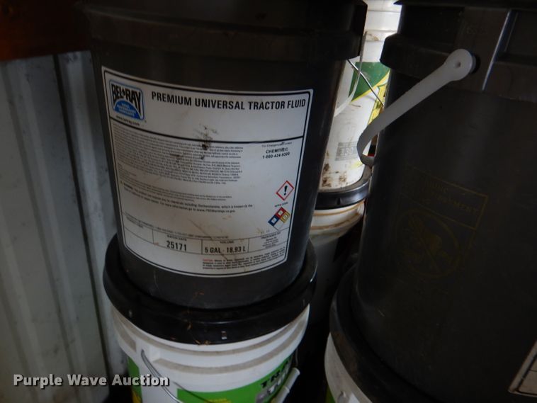 image for item DL3273 Lubricants