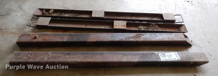 image for item DL3274 (2) sets of forklift fork extensions
