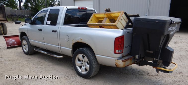 image for item DL3311 2002 Dodge Ram 1500  Quad Cab pickup truck