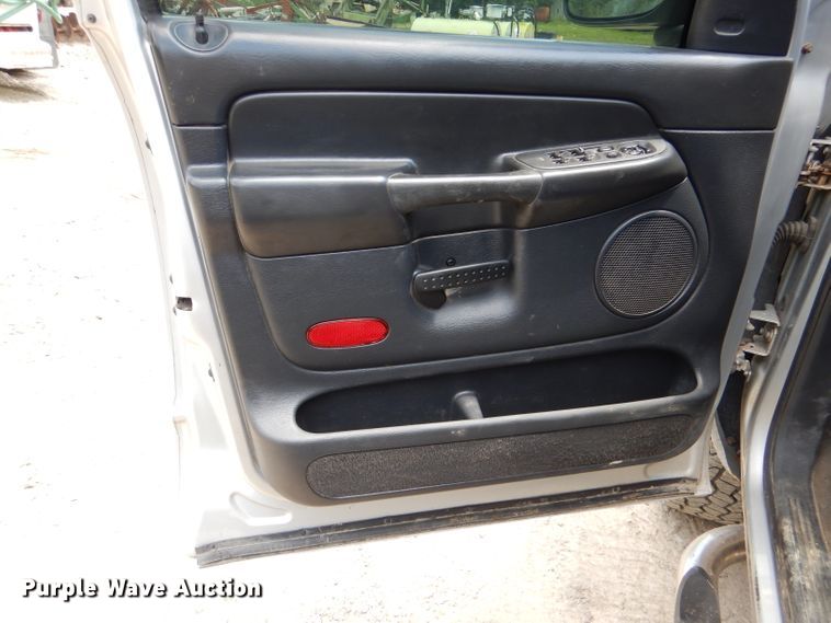 image for item DL3311 2002 Dodge Ram 1500  Quad Cab pickup truck