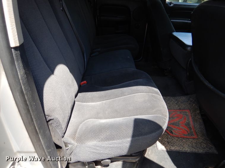 image for item DL3311 2002 Dodge Ram 1500  Quad Cab pickup truck