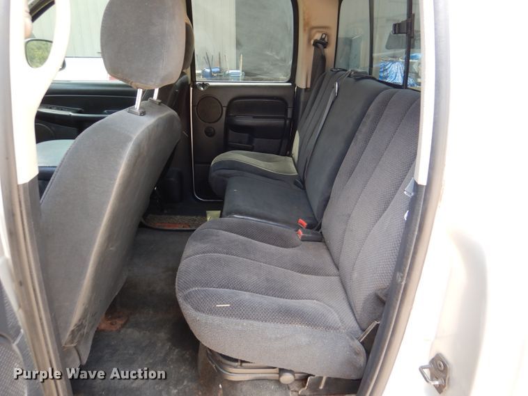 image for item DL3311 2002 Dodge Ram 1500  Quad Cab pickup truck