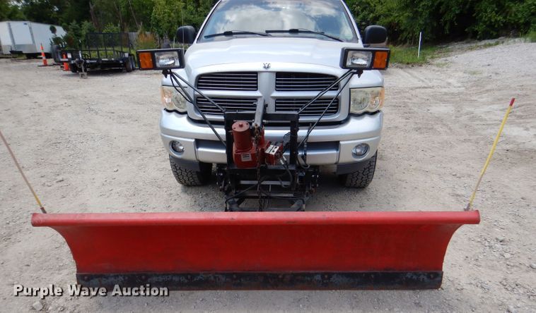 image for item DL3311 2002 Dodge Ram 1500  Quad Cab pickup truck