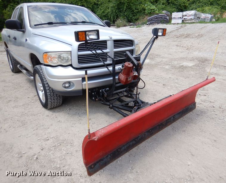 image for item DL3311 2002 Dodge Ram 1500  Quad Cab pickup truck