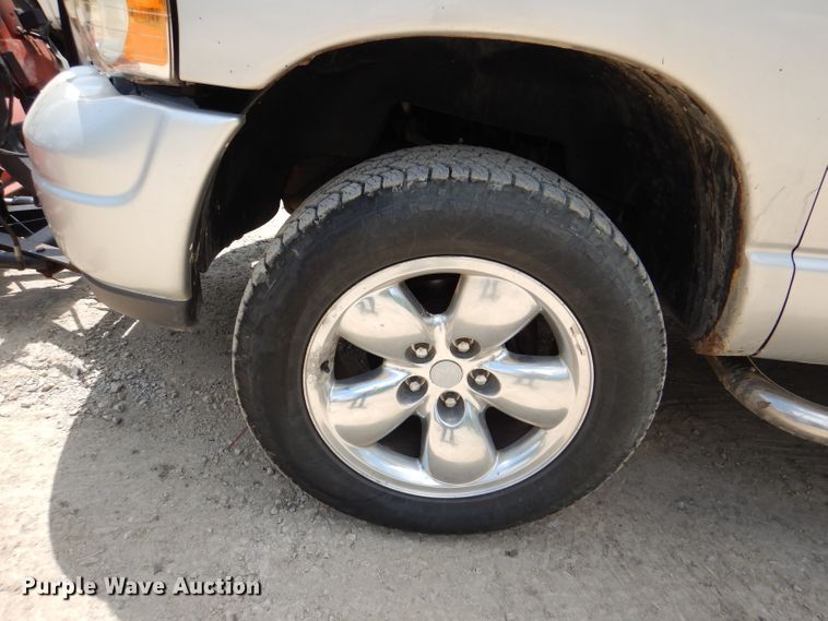 image for item DL3311 2002 Dodge Ram 1500  Quad Cab pickup truck