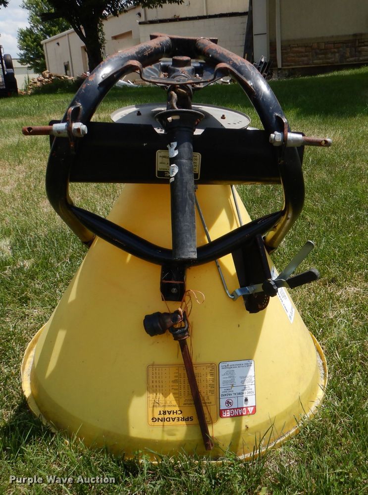 image for item DL3318 Land Pride FSP1000  spreader