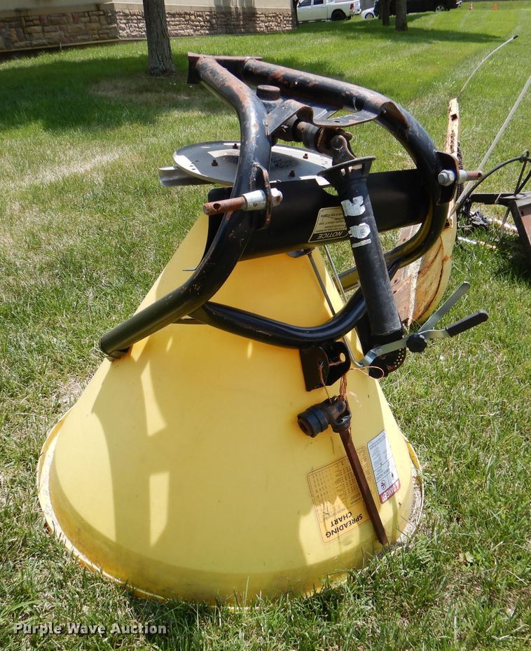 image for item DL3318 Land Pride FSP1000  spreader