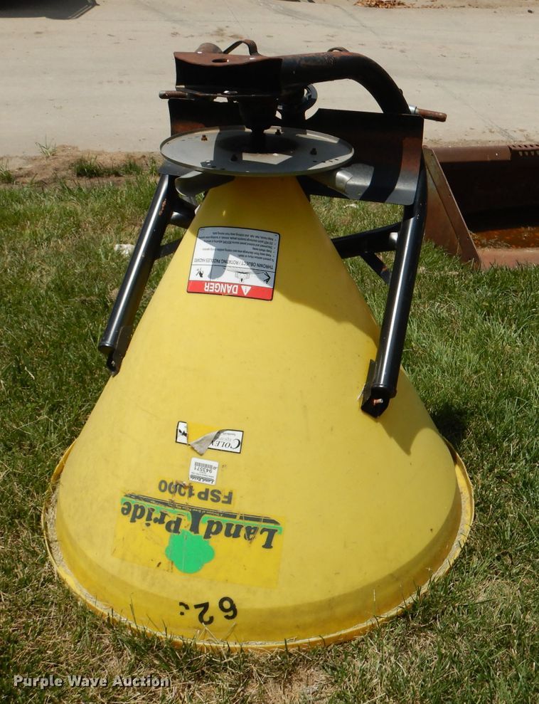 image for item DL3318 Land Pride FSP1000  spreader