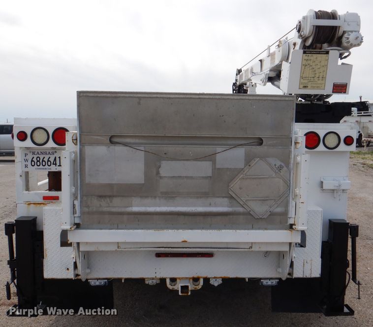 image for item DL8871 2007 Ford F550 XL  flatbed truck