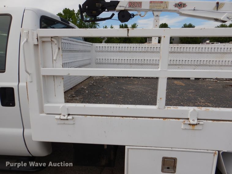 image for item DL8871 2007 Ford F550 XL  flatbed truck