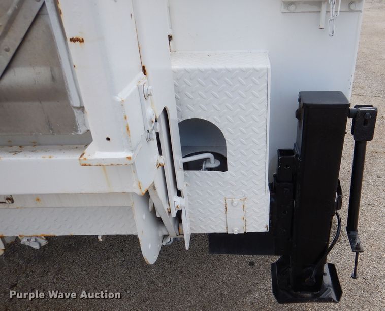 image for item DL8871 2007 Ford F550 XL  flatbed truck