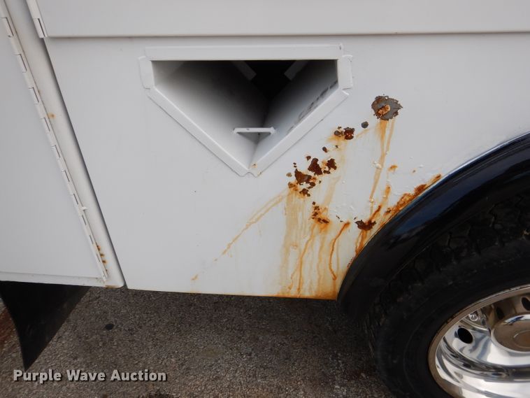 image for item DL8871 2007 Ford F550 XL  flatbed truck