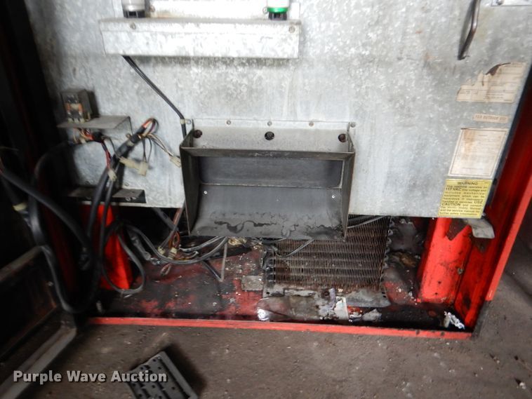 image for item DM0166 (2) vending machines