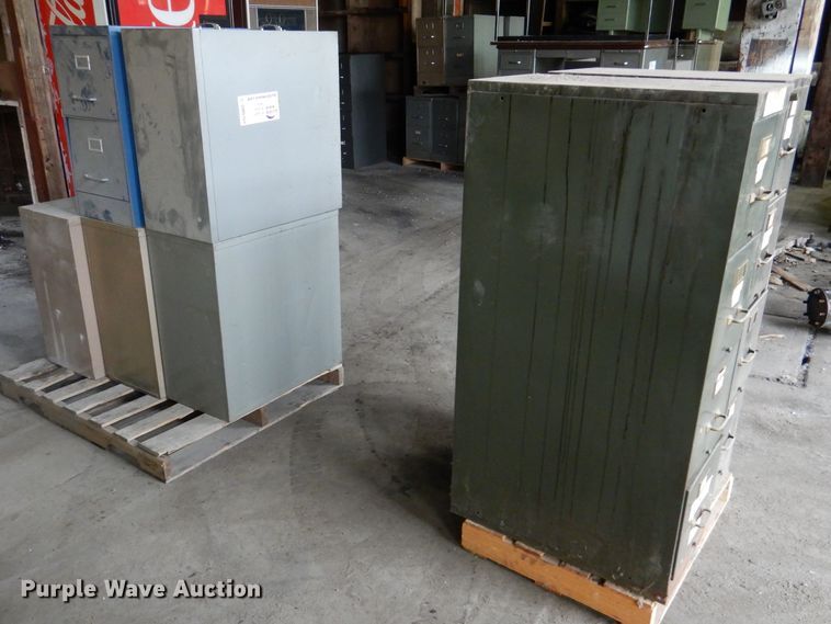 image for item DM0168 (16) file cabinets