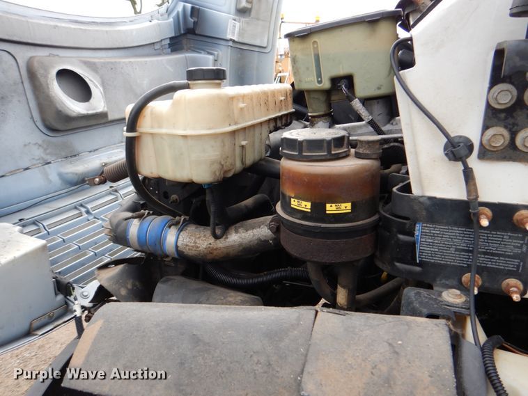 image for item DM3832 2003 GMC C4500  flatbed truck