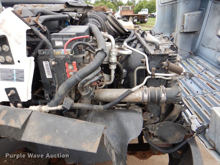 image for item DM3832 2003 GMC C4500  flatbed truck