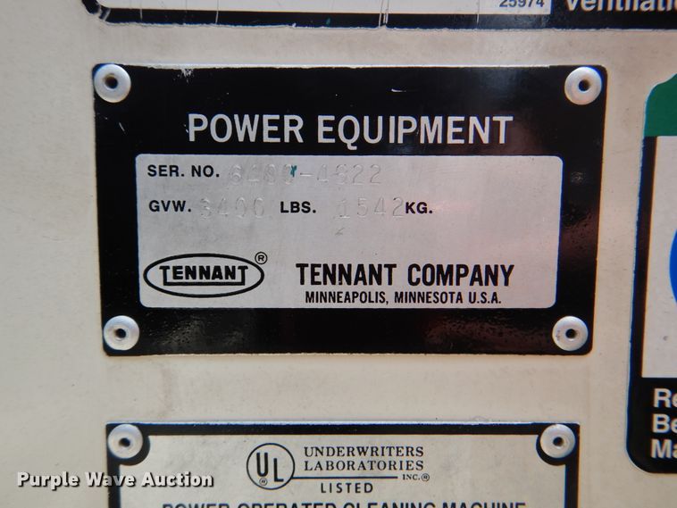 image for item DM3840 Tennant 6400  sweeper