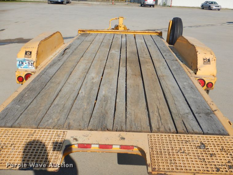 image for item DM3842 2006 Trail King TK10U  utility trailer
