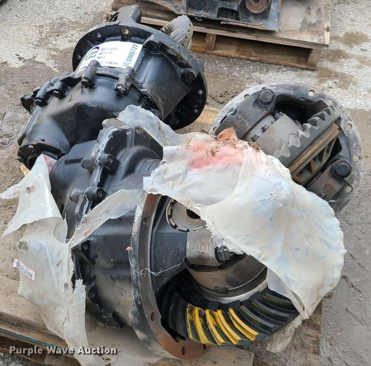 image for item DM8737 (3) differentials