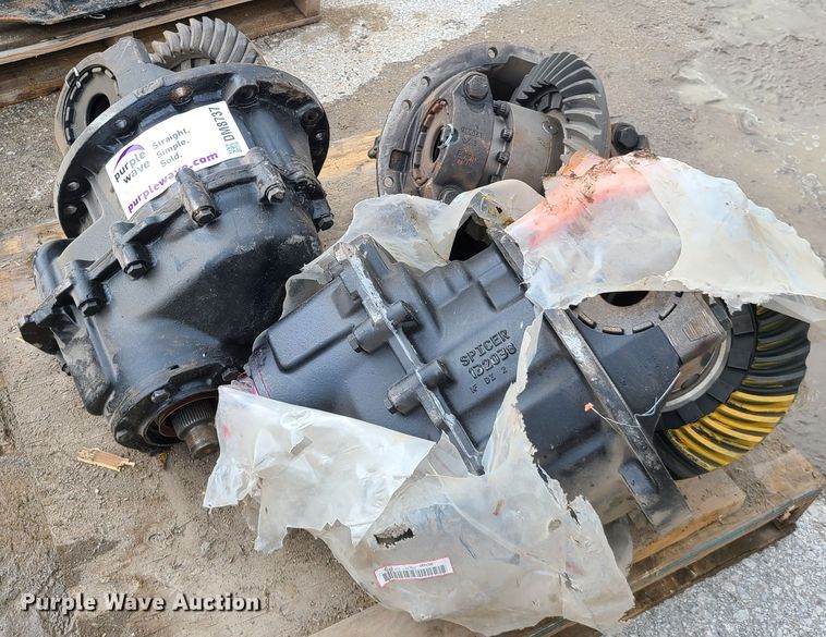 image for item DM8737 (3) differentials