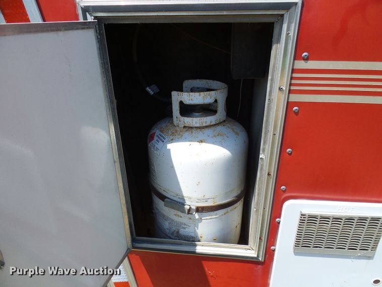 image for item DN6777 2003 Roadmaster Campmaster  toy hauler camper