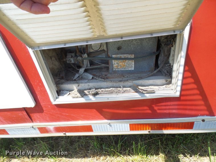 image for item DN6777 2003 Roadmaster Campmaster  toy hauler camper