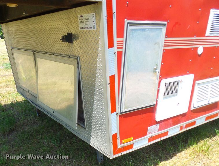 image for item DN6777 2003 Roadmaster Campmaster  toy hauler camper