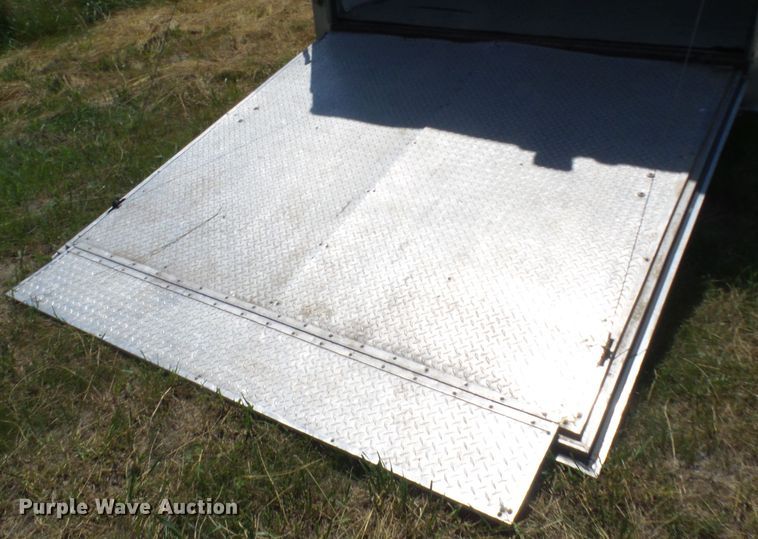 image for item DN6777 2003 Roadmaster Campmaster  toy hauler camper