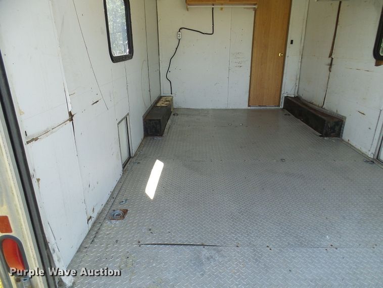 image for item DN6777 2003 Roadmaster Campmaster  toy hauler camper