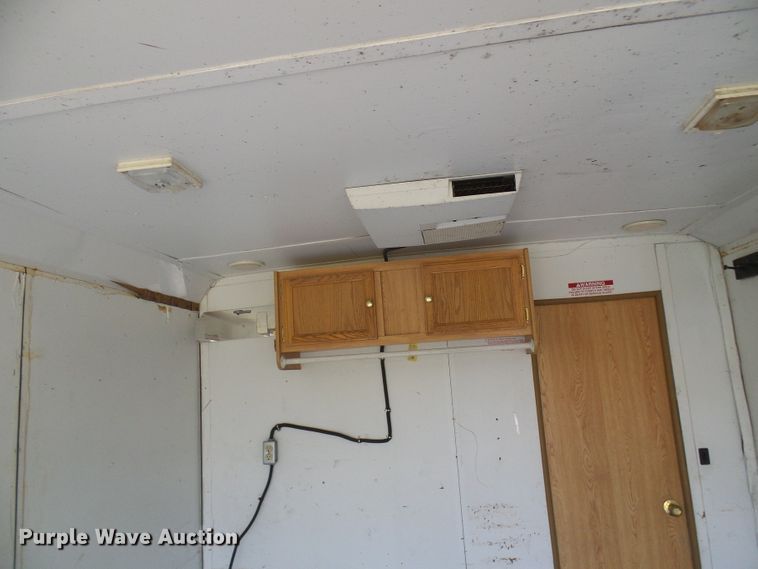 image for item DN6777 2003 Roadmaster Campmaster  toy hauler camper