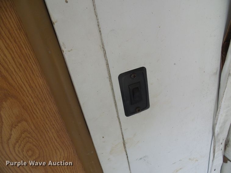 image for item DN6777 2003 Roadmaster Campmaster  toy hauler camper