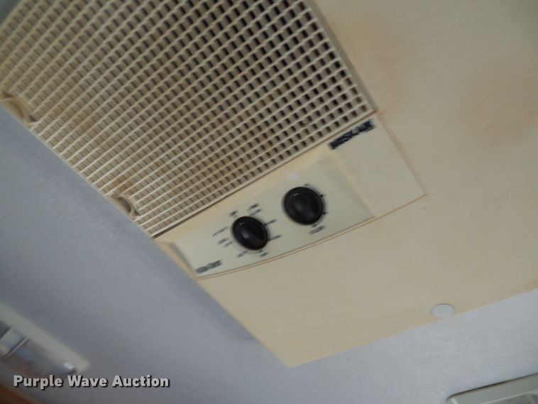 image for item DN6777 2003 Roadmaster Campmaster  toy hauler camper