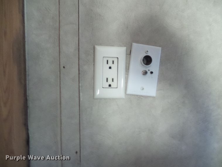 image for item DN6777 2003 Roadmaster Campmaster  toy hauler camper