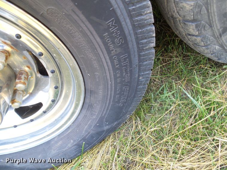 image for item DN6777 2003 Roadmaster Campmaster  toy hauler camper