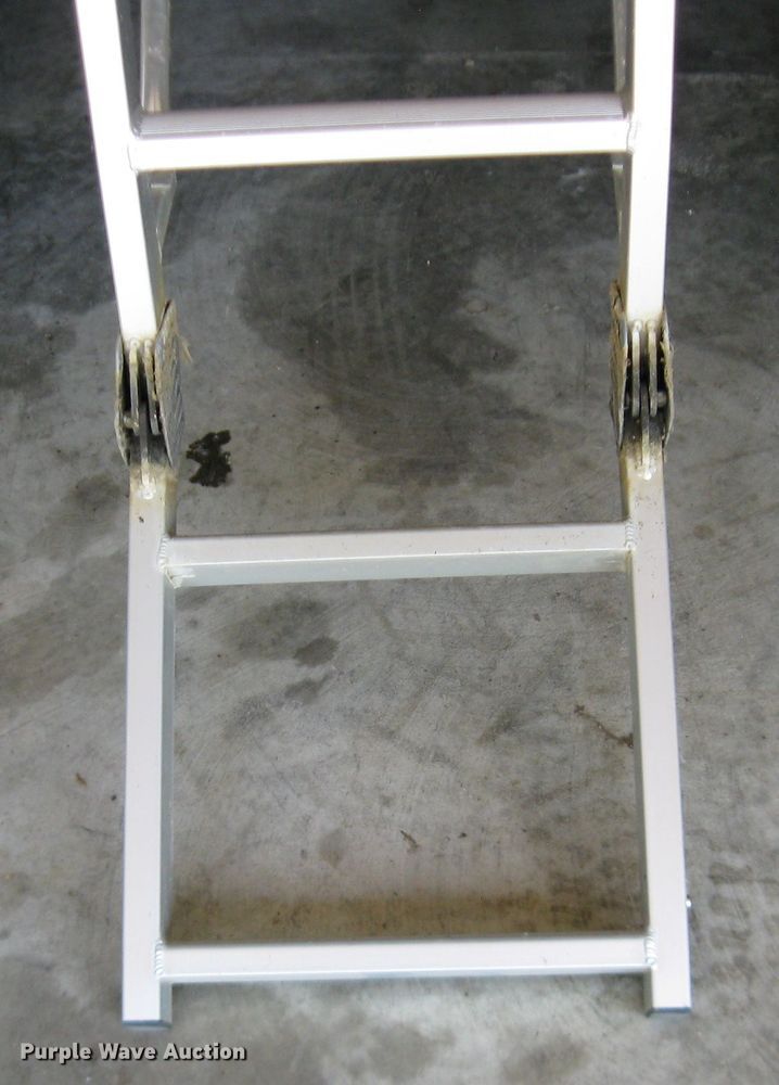 image for item EH9491 Shop built pontoon boat