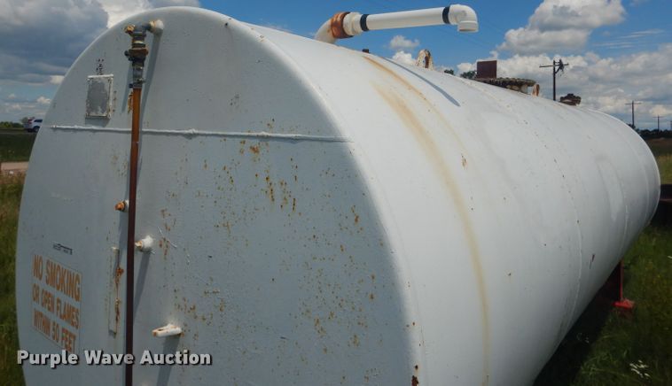 image for item FI9133 Fuel tank