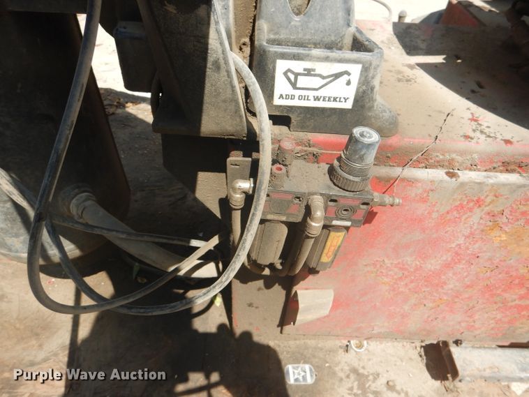 image for item FX9753 Snap On MH320  rim clamp tire machine