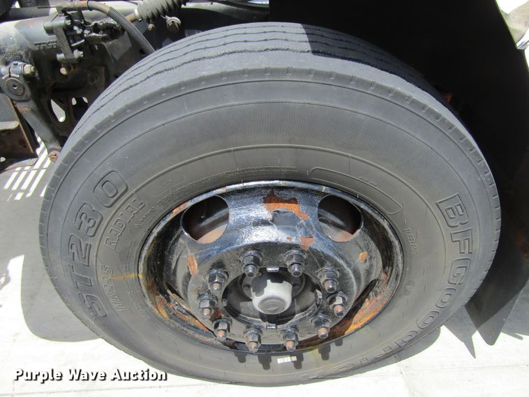 image for item GC9990 2013 Blue Bird Vision  school bus