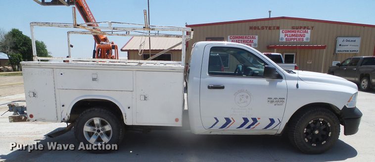 image for item GR9467 2013 Dodge Ram 1500  utility bed pickup truck