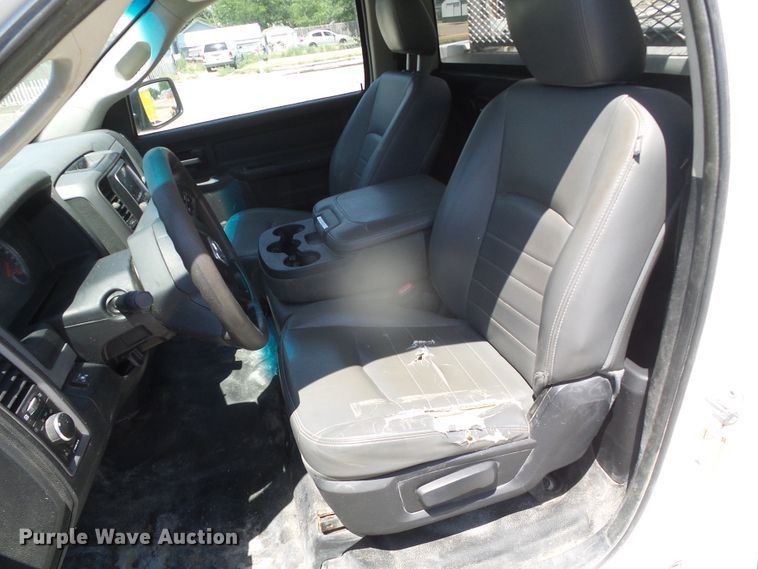 image for item GR9467 2013 Dodge Ram 1500  utility bed pickup truck