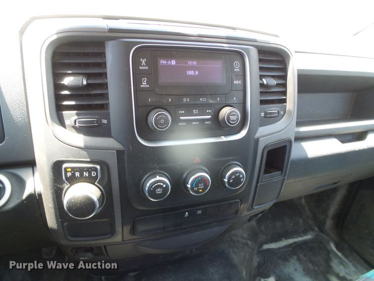 image for item GR9467 2013 Dodge Ram 1500  utility bed pickup truck