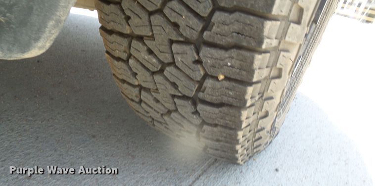 image for item GR9467 2013 Dodge Ram 1500  utility bed pickup truck