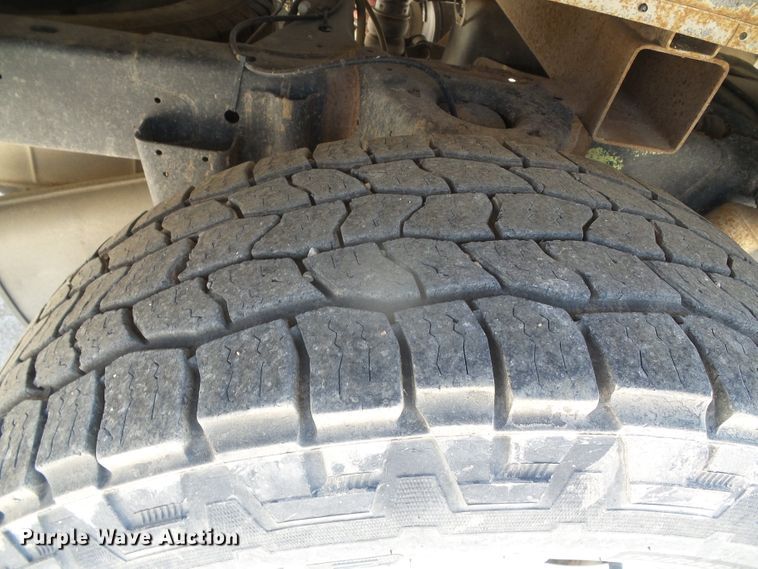 image for item GR9467 2013 Dodge Ram 1500  utility bed pickup truck