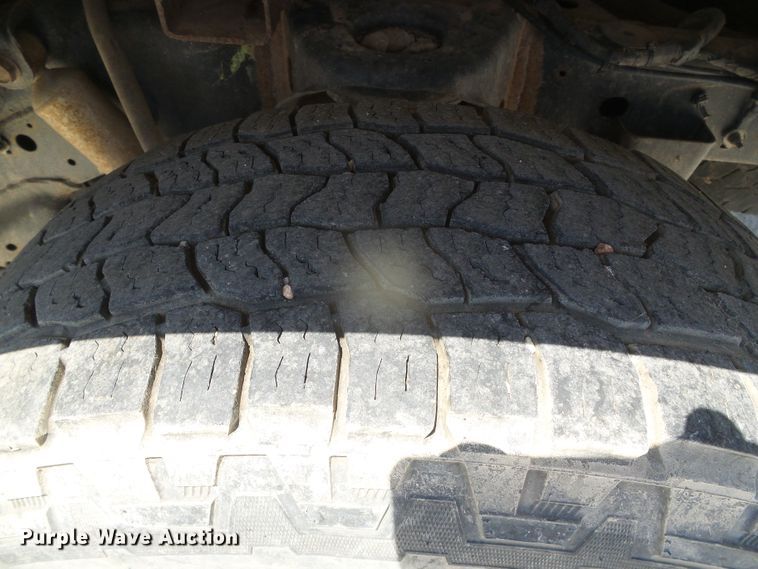 image for item GR9467 2013 Dodge Ram 1500  utility bed pickup truck