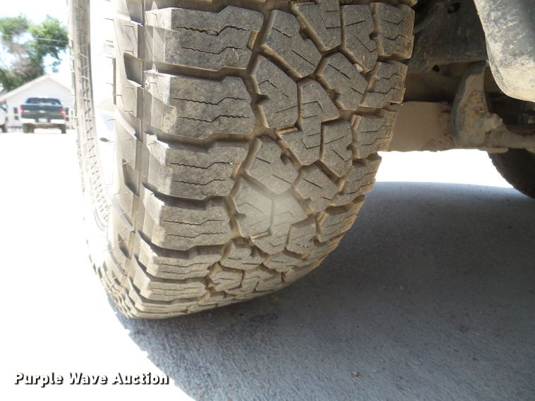 image for item GR9467 2013 Dodge Ram 1500  utility bed pickup truck