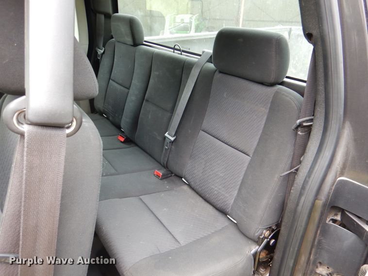 image for item HC9262 2010 Chevrolet Silverado 1500  Ext. Cab pickup truck