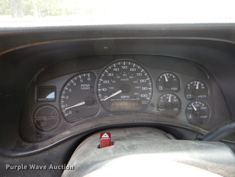 image for item HC9265 2002 GMC Sierra 2500HD  pickup truck