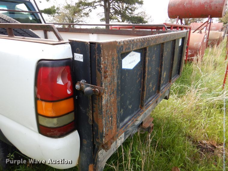 image for item HC9265 2002 GMC Sierra 2500HD  pickup truck