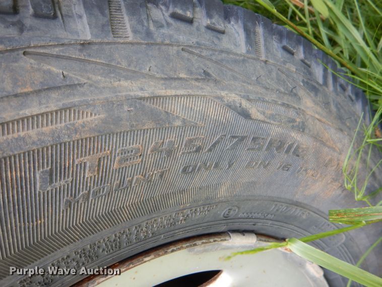 image for item HC9265 2002 GMC Sierra 2500HD  pickup truck