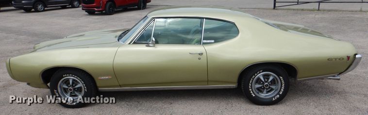 image for item HC9323 1968 Pontiac GTO